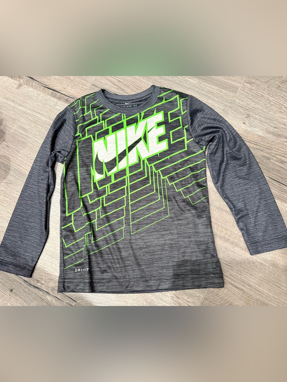 Nike Boys' XS Gray & Neon Green Long-Sleeve Dri-FIT Tee